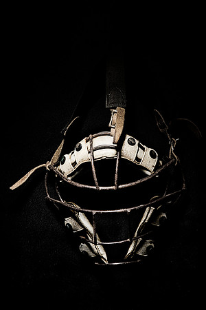 CatchersMask7341